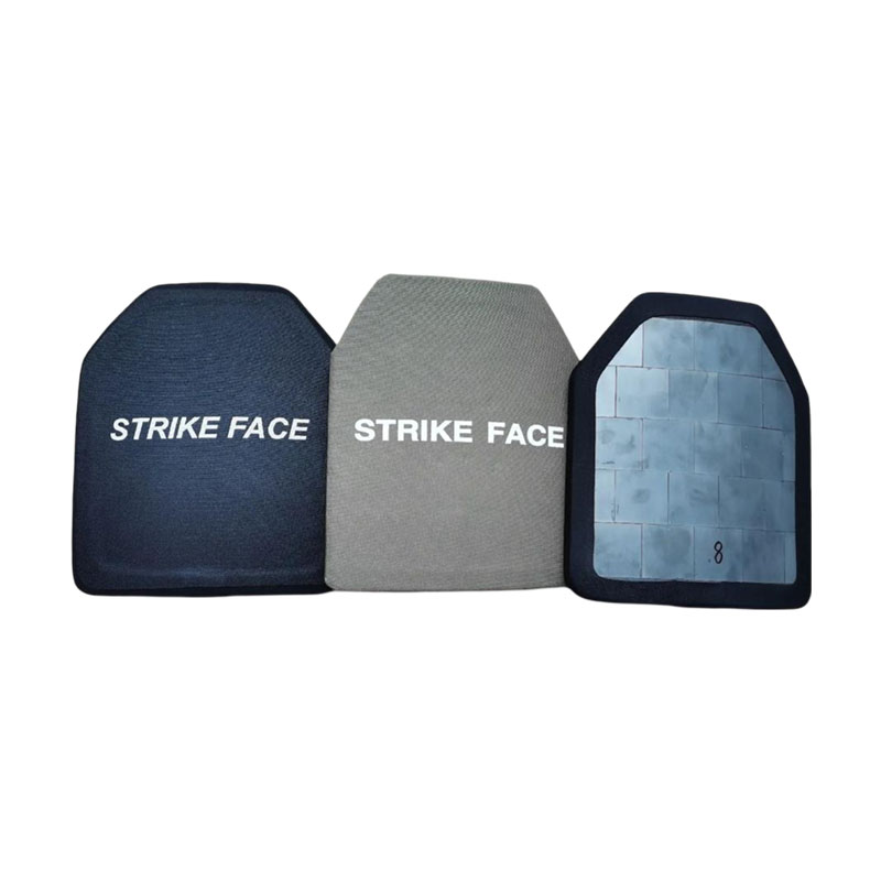 How does boron carbide achieve superior protection in bulletproof plates thanks to its ultra-high hardness and strength?